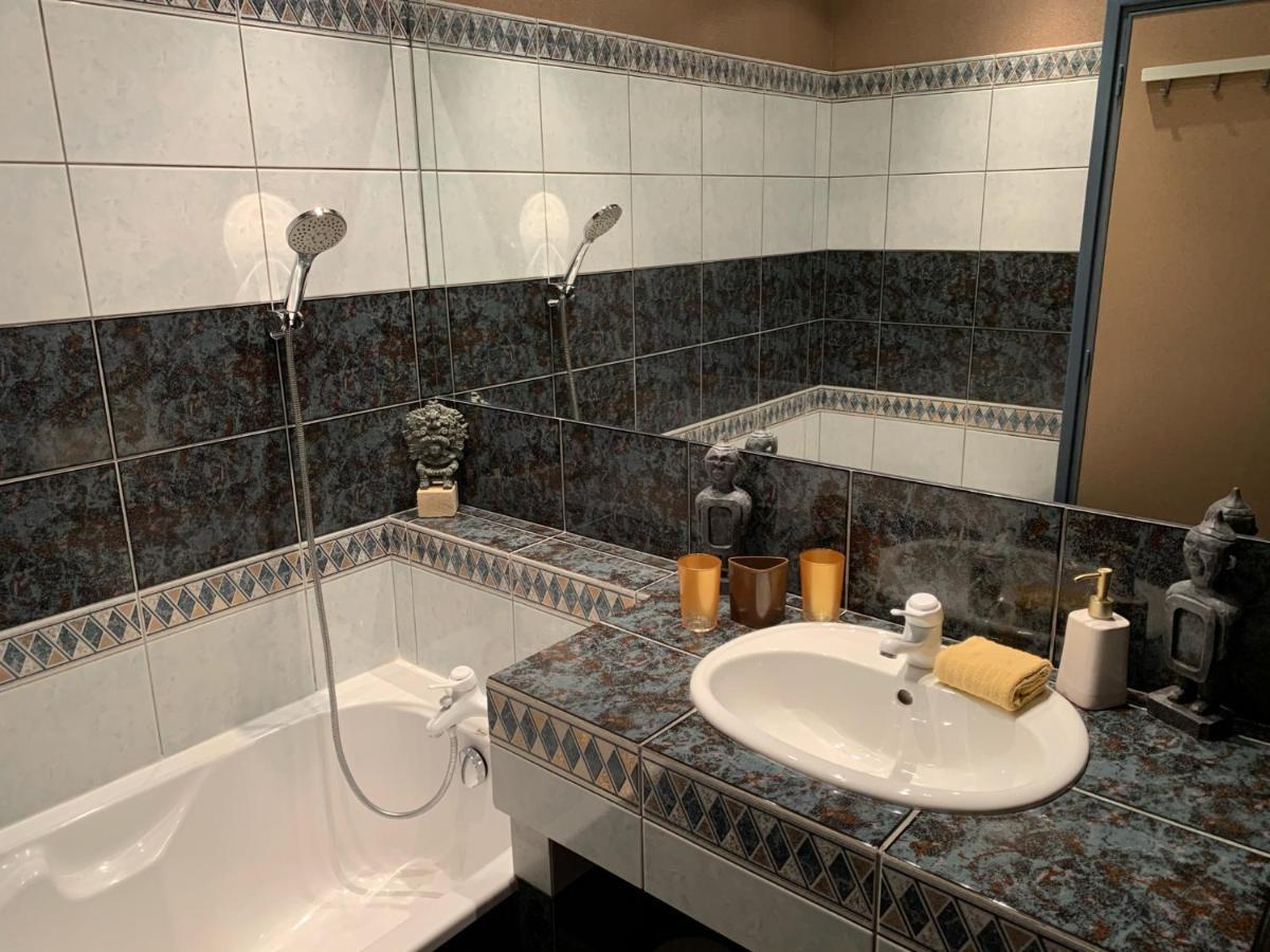 Le Moulin Du Boisset Bed & Breakfast Saint-Denis-lès-Martel Екстериор снимка