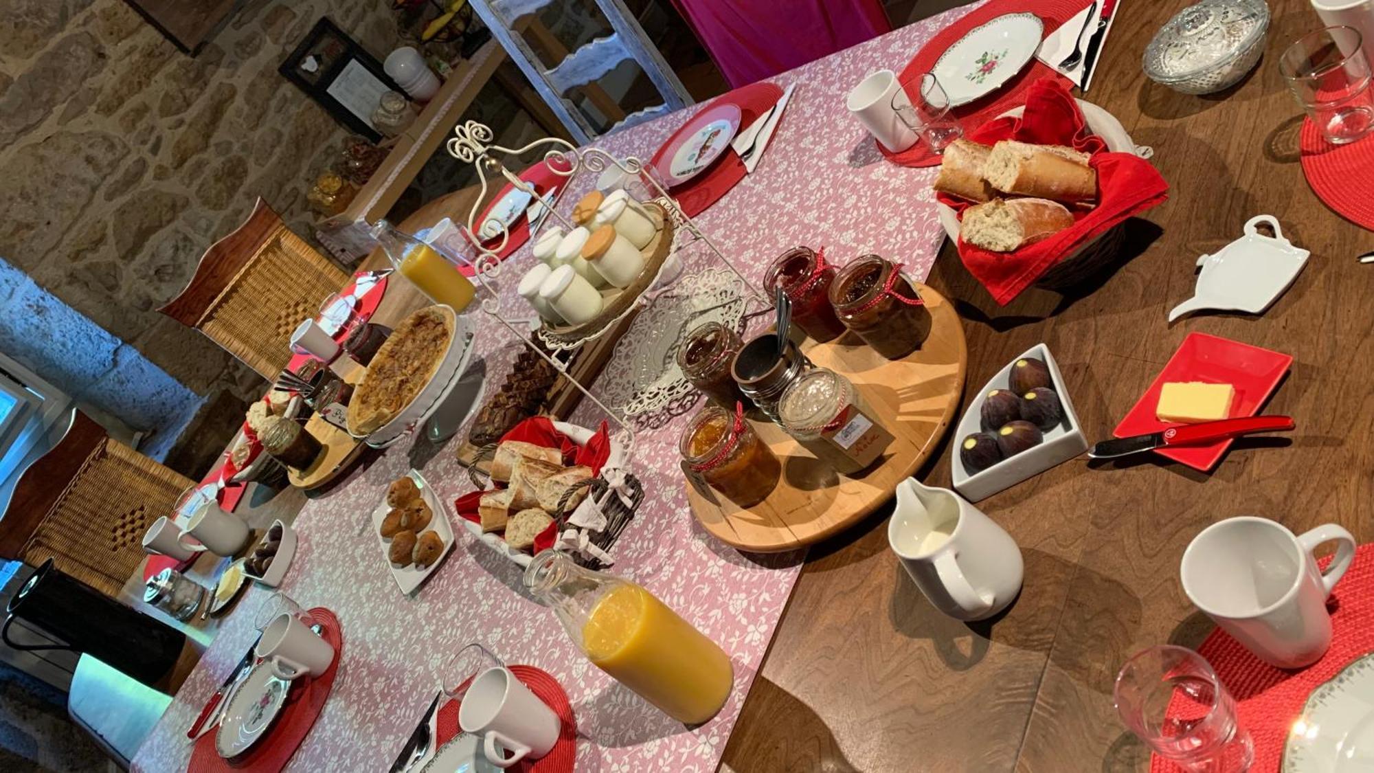 Le Moulin Du Boisset Bed & Breakfast Saint-Denis-lès-Martel Екстериор снимка