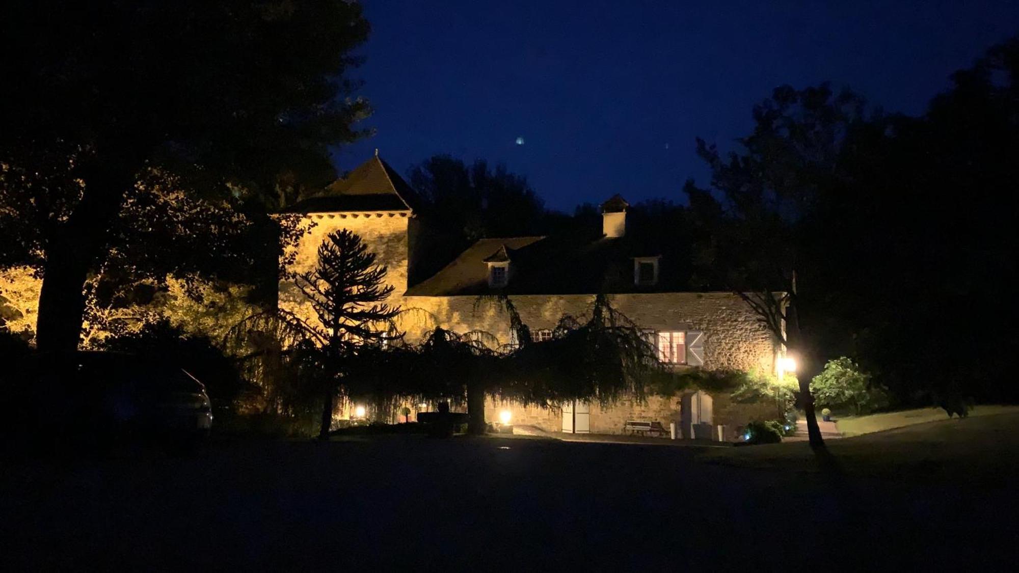 Le Moulin Du Boisset Bed & Breakfast Saint-Denis-lès-Martel Екстериор снимка
