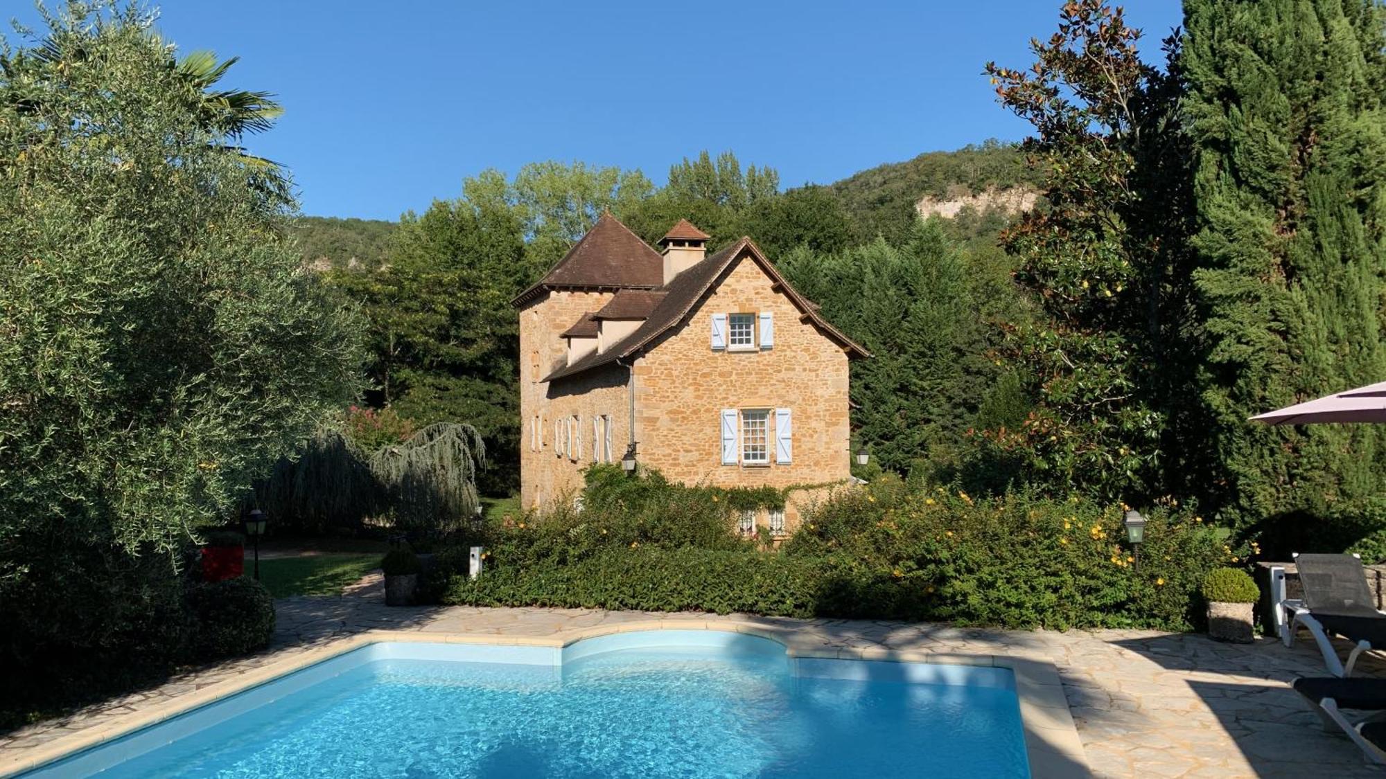 Le Moulin Du Boisset Bed & Breakfast Saint-Denis-lès-Martel Екстериор снимка
